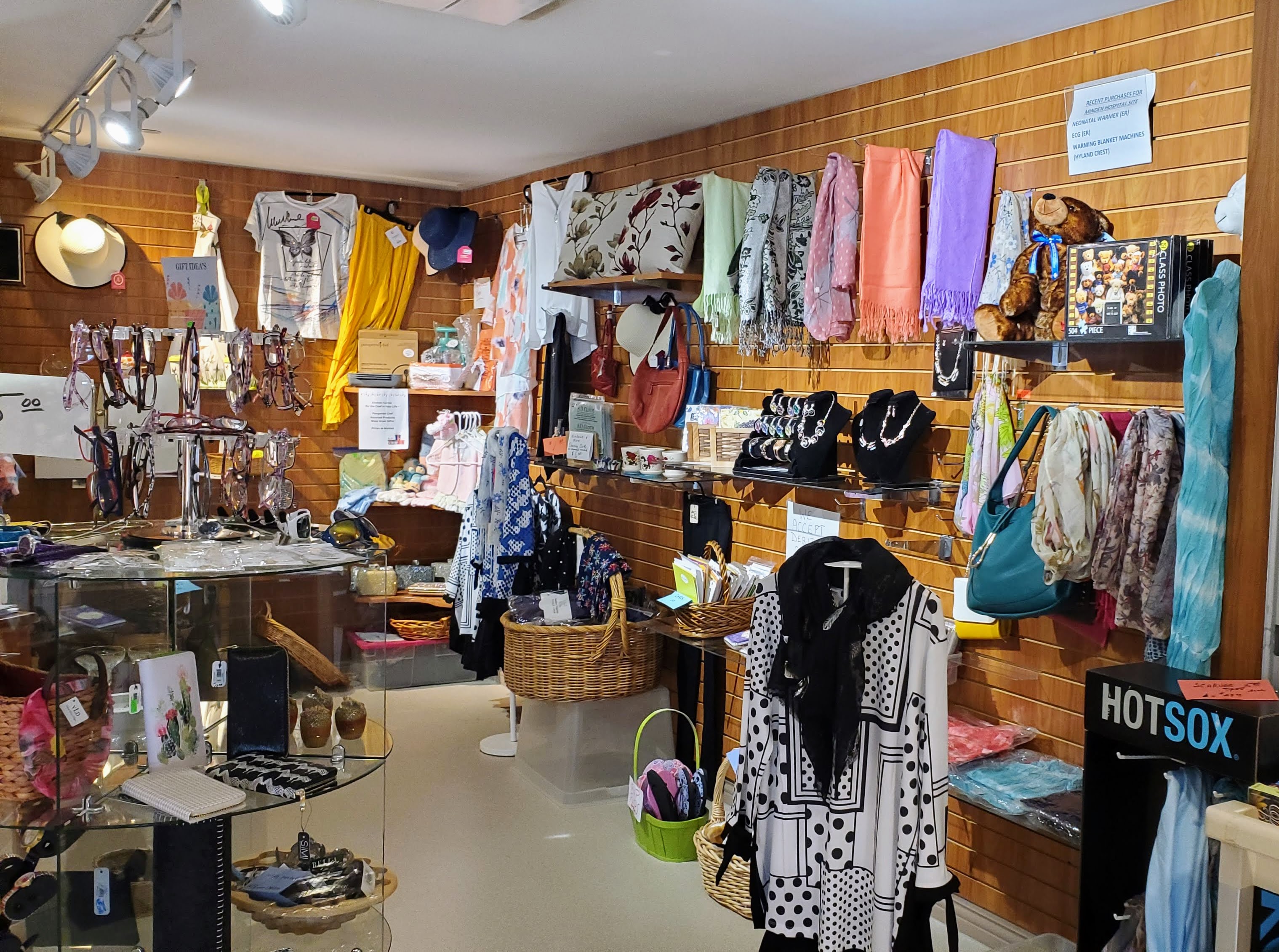Auxiliary Gift Shop Auxiliary Gift Shop